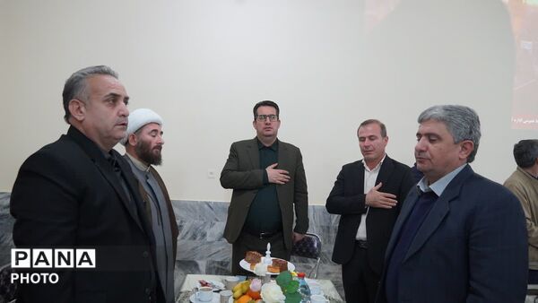 آیین تجلیل از فرهنگی بازنشسته در شهرستان مانه
