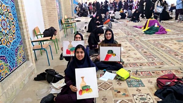 باغ دولت آباد یزد میزبان هنرنمایی دانش‌آموزان ناحیه یک در جشنواره «فردا»