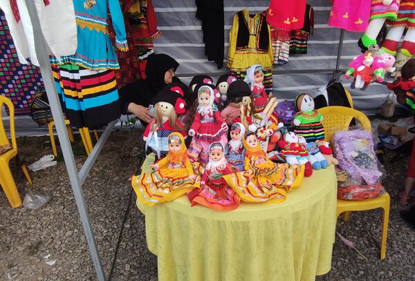 چهارمین جشنواره آلوچه در شهرستان صومعه‌سرا