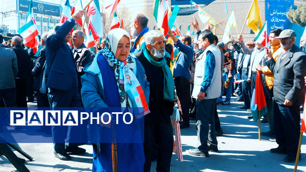 حماسه آفرینی مردم اراک در روز قدس