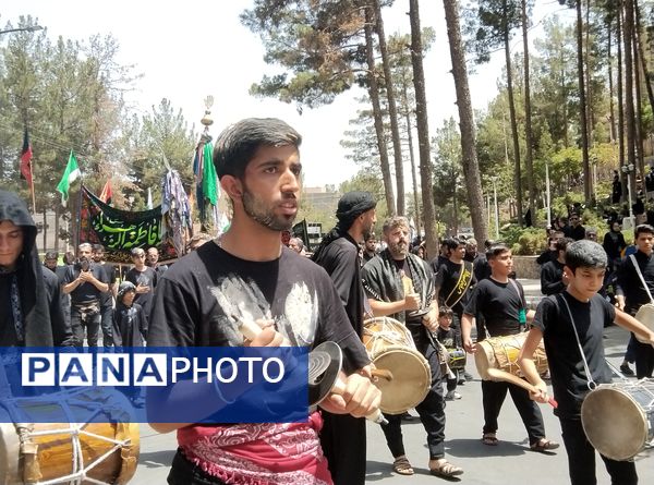  آیین خیمه سوزان روز عاشورا در بیرجند 