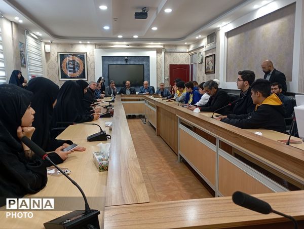 جلسه تشکلات دانش آموزی با نماینده مردم نیشابور در مجلس شورای اسلامی