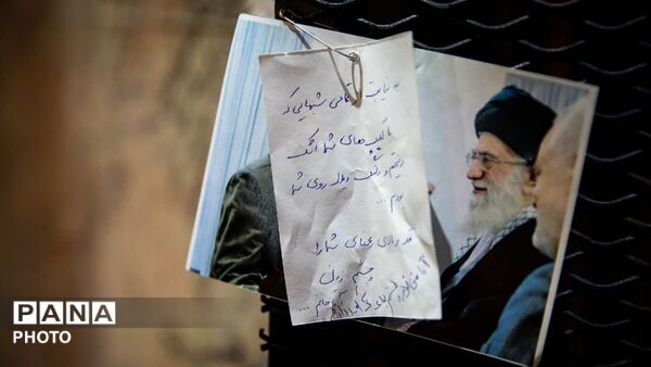 خیابان، تنگه احد جمهوری اسلامی ایران است