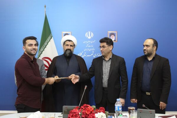 تقدیر از خبرنگاران در گلوگاه 