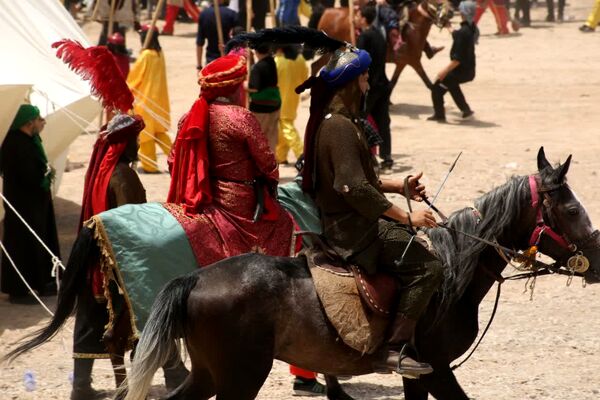 مراسم خیمه سوزی هیات «خیام الحسین» در قم