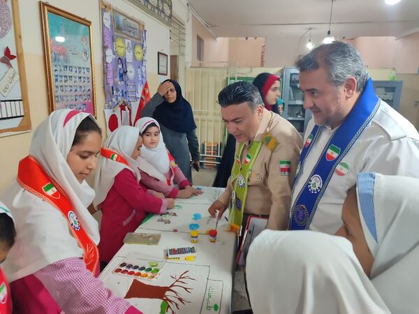 آشنایی با فرهنگ و بازی‌های بومی و محلی در ارزیابی سازمان دانش‌آموزی از مدارس قائمشهر