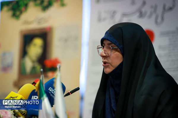 نشست خبری « فصلی از رویش جوانه‌ها»