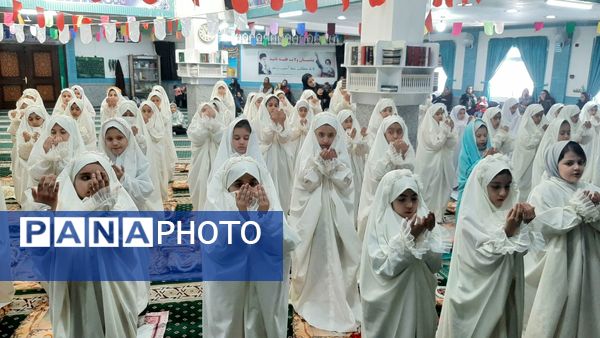 جشن «پروانه‌ها» و پرواز دختران نیایش در حرم رضوی