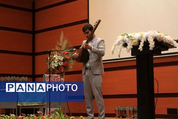 تجلیل از پسران آینده‌ساز بهارستانی