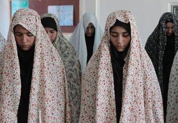 اقامه نماز جماعت در ۶۵ هزار مدرسه