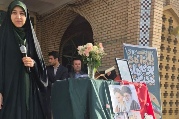 بهار دانش در هنرستان کوثر شهر قیامدشت