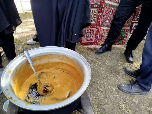 جشنواره توت سفید در هوراند