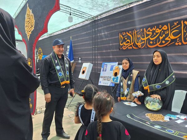 موکب «هم‌قدم تا حرم»؛ میعادگاه خادمان دانش‌آموز