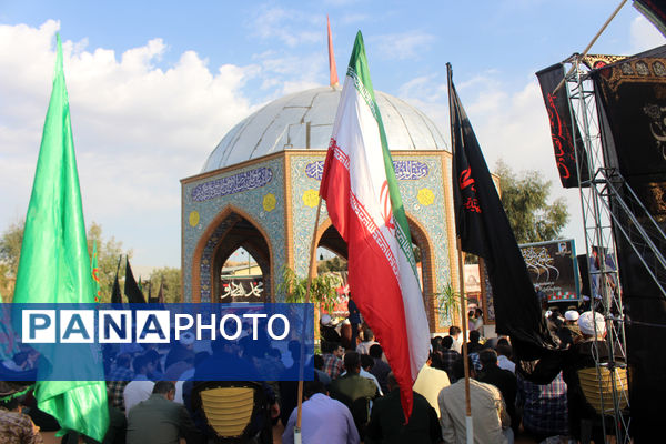 عزاداری سالروز شهادت امام جعفر صادق(ع) در تیپ 83 روحانیون رزمی تبلیغی