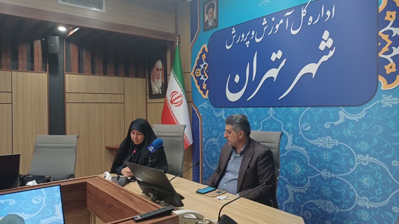 تقدیر از دانش‌آموزخبرنگاران، نمایندگان مجلس و مجامع دانش‌آموزی در نشست گفت‌وگوی بین‌نسلی تهران