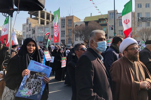 حضور اقشار مختلف شهرری در جشن پیروزی انقلاب 
