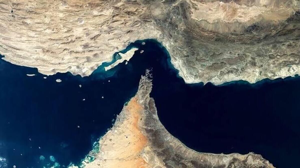 داستان تنگه هرمز