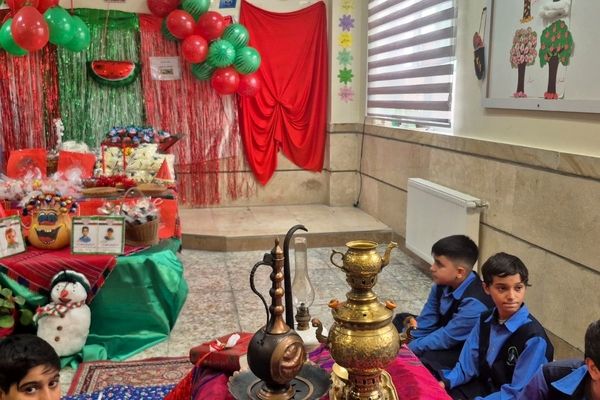 آیین سنتی یلدای ایرانی در مدارس اسلامشهر 