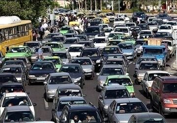 ترافیک پر حجم و سنگین در معابر و بزرگراه‌های پایتخت
