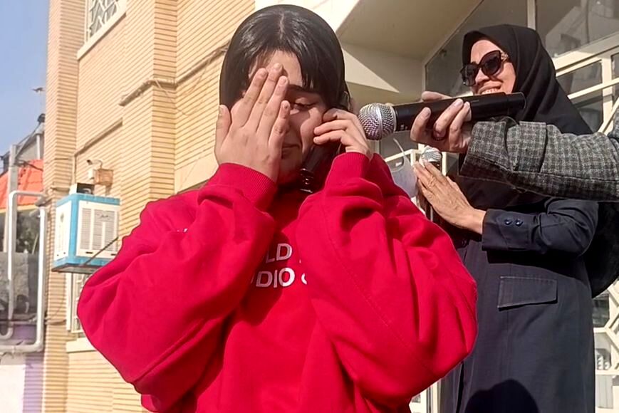 مراسم ولادت حضرت فاطمه زهرا (س) و روز مادر در دبیرستان مهر نیشابور