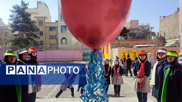 ماها منظر‌ه‌ای زیبا از هنرمندی دانش‌آموزان مدرسه ساره