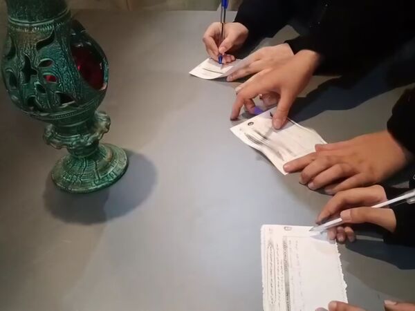 انتخاب نماینده دانش آموزان در دبیرستان نمونه فرهنگ مهشید مصلی نژاد ناحیه ۶