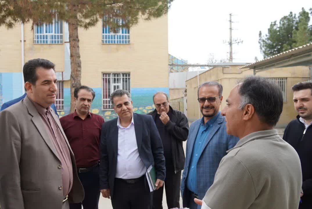بازدید مدیرکل آموزش و پرورش خراسان شمالی و نماینده وزارت آموزش و پرورش از روند اسکان نوروزی فرهنگیان  