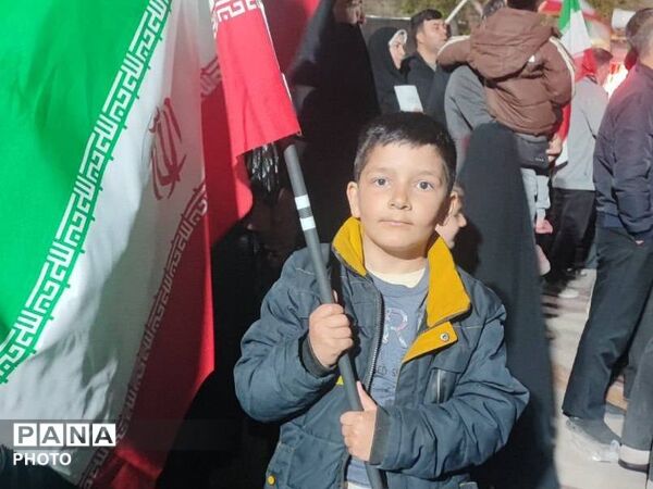 قلب‌های وطن دوستی که هیچ چیز جلودار نیست