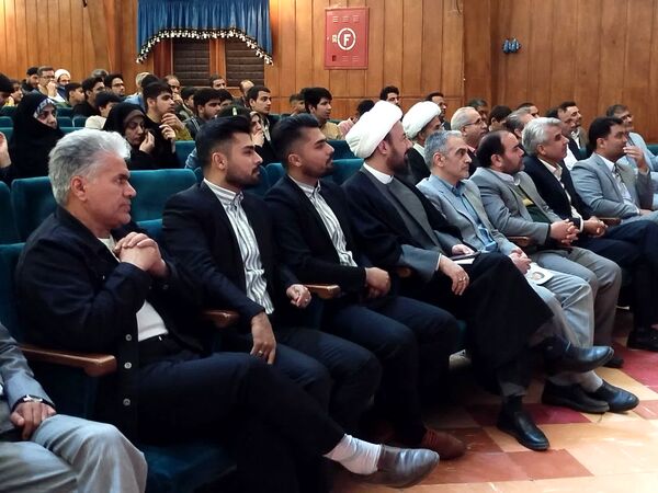 همایش تجلیل از فعالان قرآنی در کاشمر 
