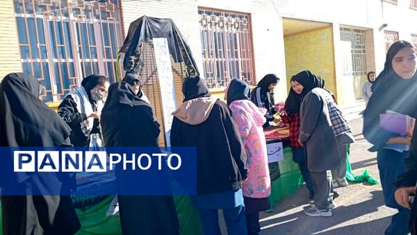 برپایی موکب به‌مناسبت شهادت حضرت زهرا(س) در مدرسه نمونه حجاب