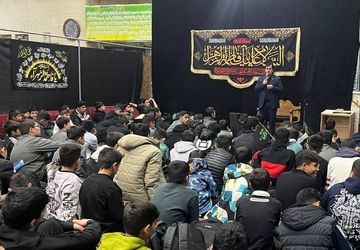 حضور پرشور نوگلان فاطمی در مراسم سوگواری بانوی دوعالم در دبیرستان شهید انصاری پیشوا