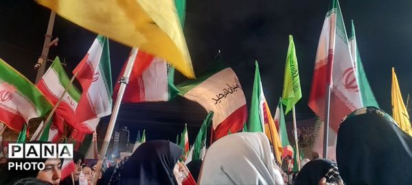 موکب‌های مردمی در راهپیمایی‌های اقتدار قم