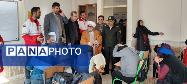 مراسم گرامیداشت هفته پدافند غیرعامل در دبیرستان عشایری شبانه‌روزی نسیبه