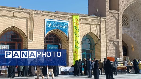 نماز عبادی و سیاسی جمعه در اولین روز از دهه فجر در نیشابور 