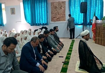 نواخته‌شدن زنگ نماز همزمان با مِهر در دبستان لطیفه 