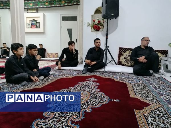 عزاداری نوجوانان کاشمری به یاد حضرت رقیه (س)