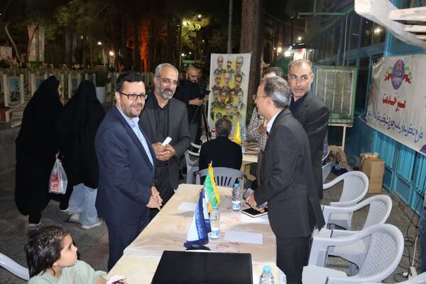 برپایی موکب خدمت در گلستان شهدای اصفهان با حضور فرماندار اصفهان 