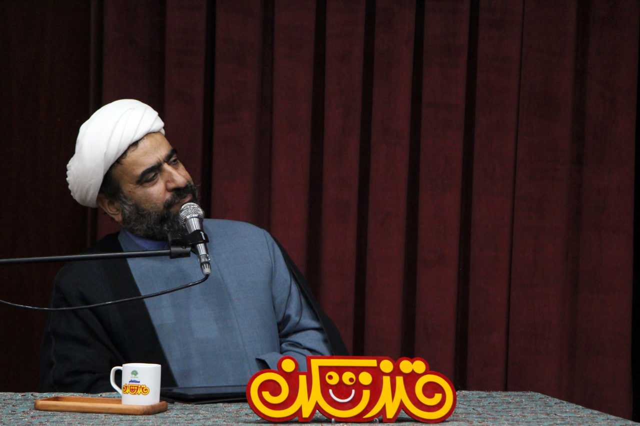 محفل قندشکن با طعم دفاع مقدس در یزد