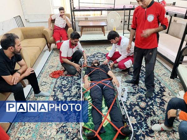 هلال‌احمر کاشمر، توانمندسازی نجاتگران را در اولویت قرار داد