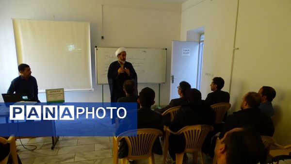 برگزاری طرح مبین ویژه مربیان پرورشی و طرح امین در شهرستان ورزنه