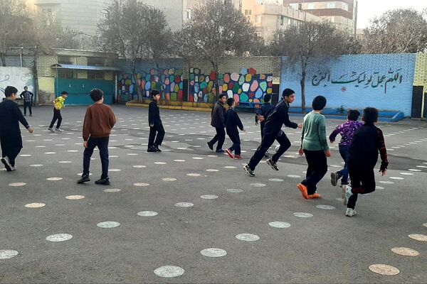 حضور پرشور دانش آموزان ناحیه دو شهرری در برنامه‌های متنوع دهه فجر و جشن انقلاب