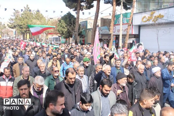 راهپیمایی پرشور مردم گرمه در روز قدس 