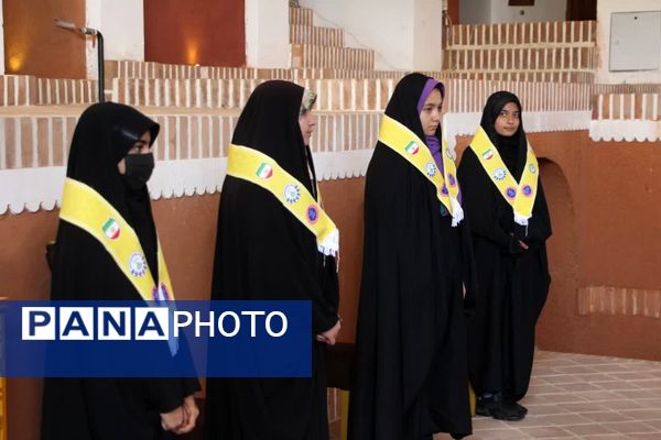 آیین بزرگداشت مقام معلم در سمنان