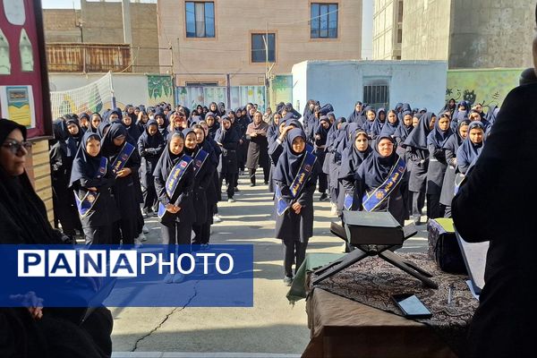 انتخابات همیار مشاور در مدرسه حضرت فاطمه(س)