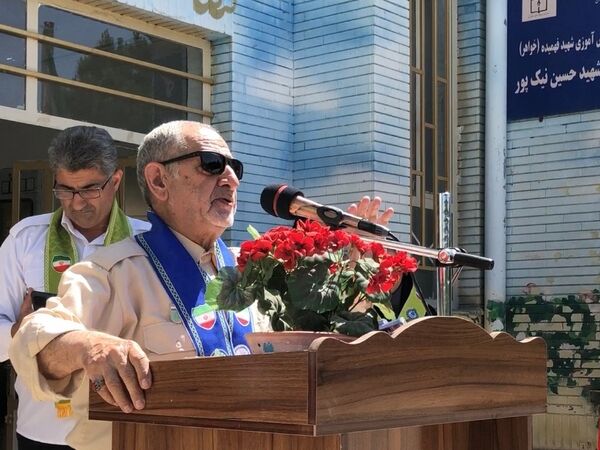 بازدید ارزیاب سازمان دانش‌آموزی کشور از دبیرستان تشکیلاتی المهدی ناحیه ۵ مشهد
