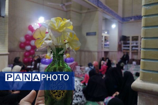 محفل دانش آموزی مقدامه میزبان ولادت حضرت زهرا (س)