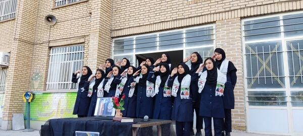 اجتماع دانش‌آموزان دبیرستان هاشمی نژاد علیه رژیم  جنایتکار صهیونیست در نیشابور