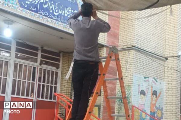 مهر دانایی و ایستادگی در دبستان خورسندیان