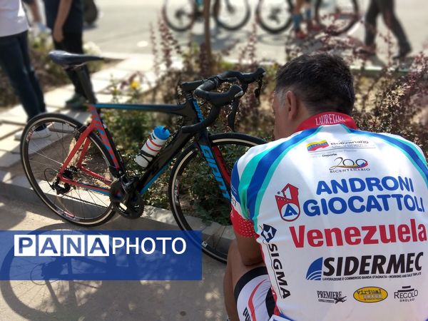  اولین روز مسابقات دوچرخه‌سواری پیشکسوتان سراسر کشور