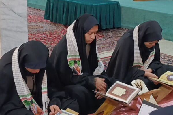 محفل انس با قرآن دانش آموزان دبیرستان مهر